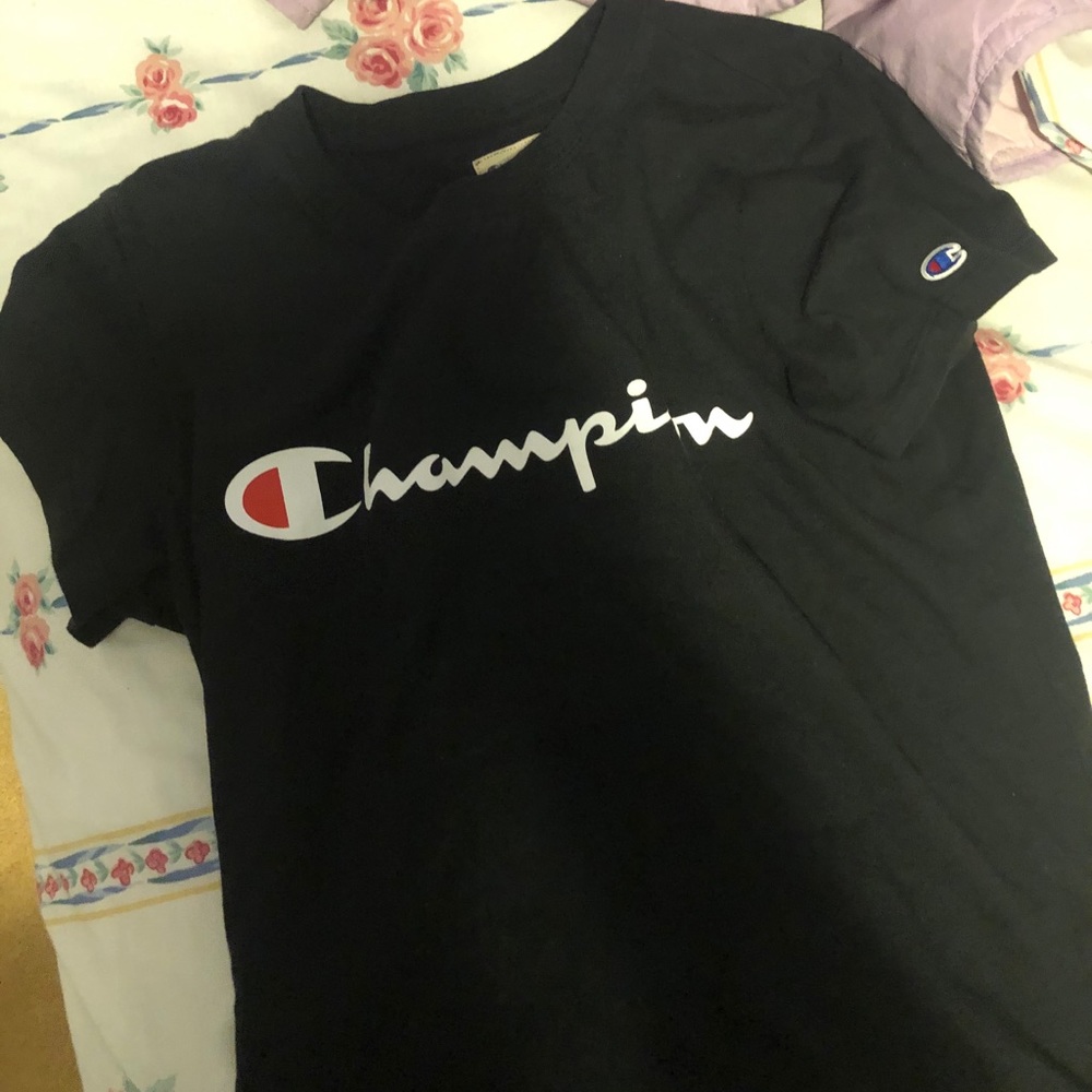 Champion T shirt